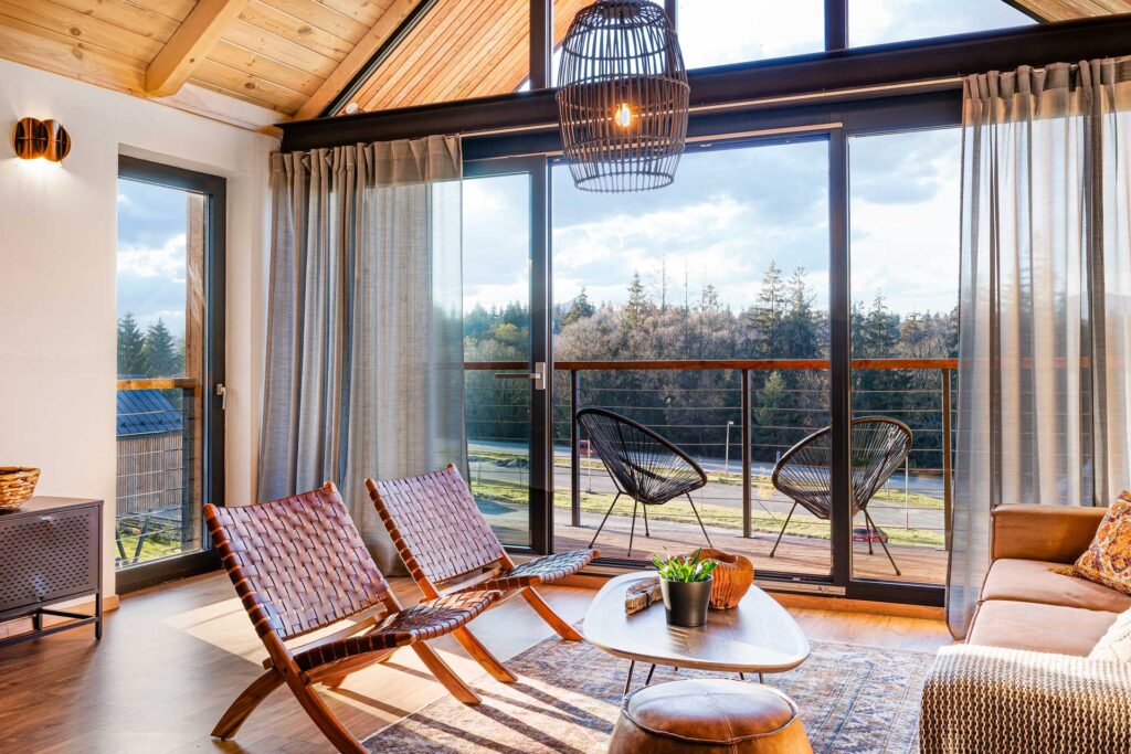 Chalet Premium + jacuzzi obývačka